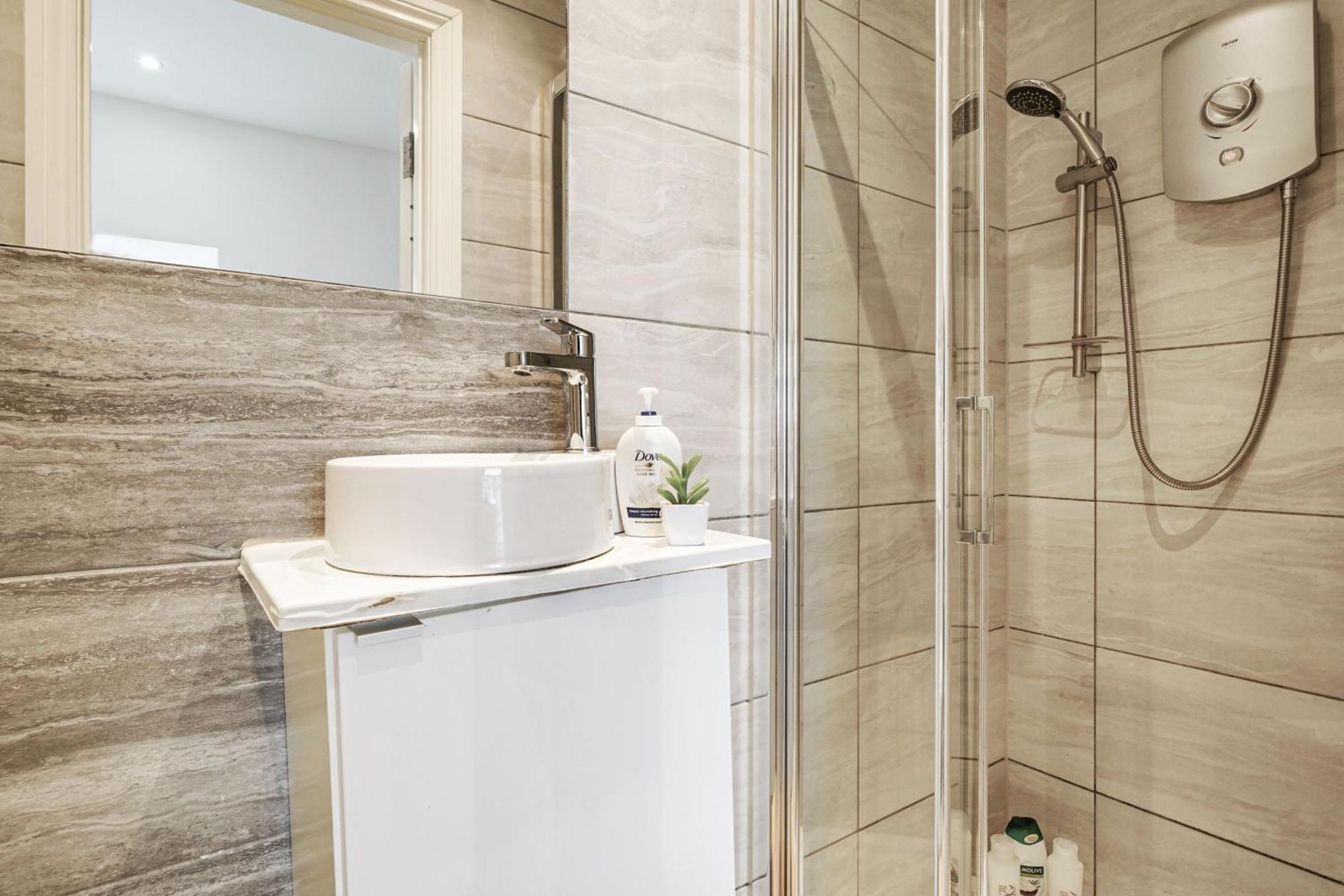Studio Apartments London With Free Wifi 외부 사진