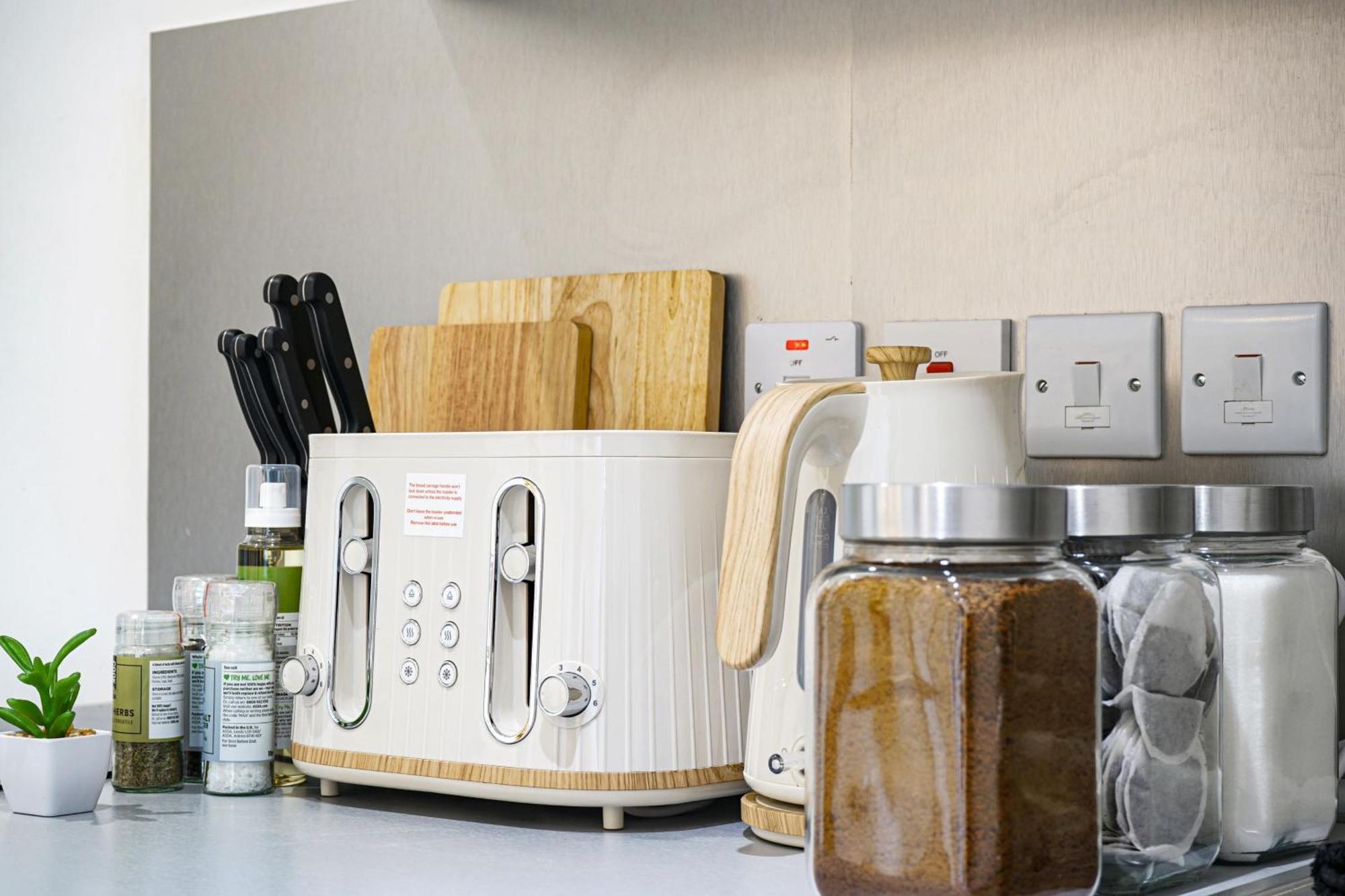 Studio Apartments London With Free Wifi 외부 사진