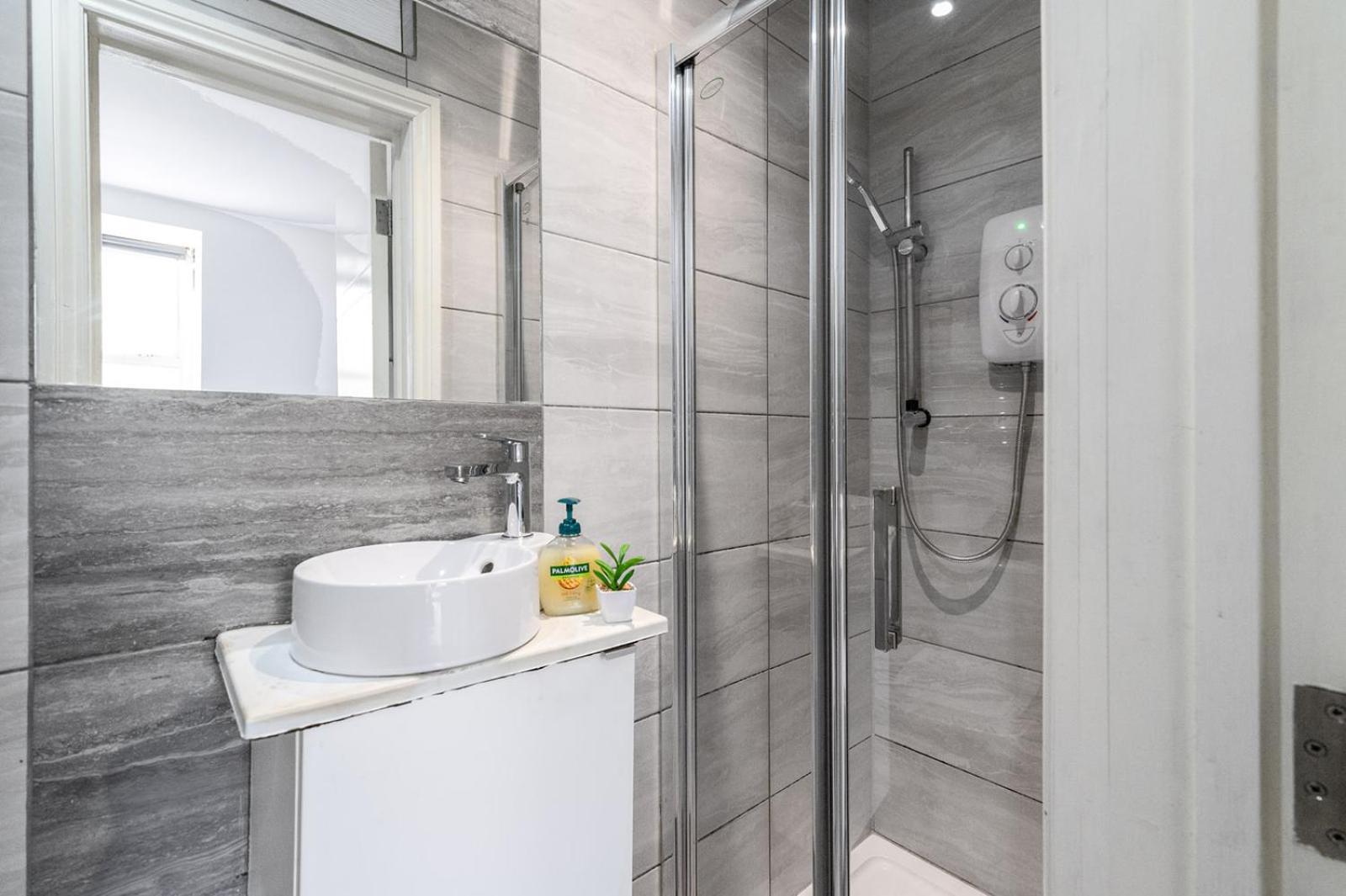 Studio Apartments London With Free Wifi 외부 사진