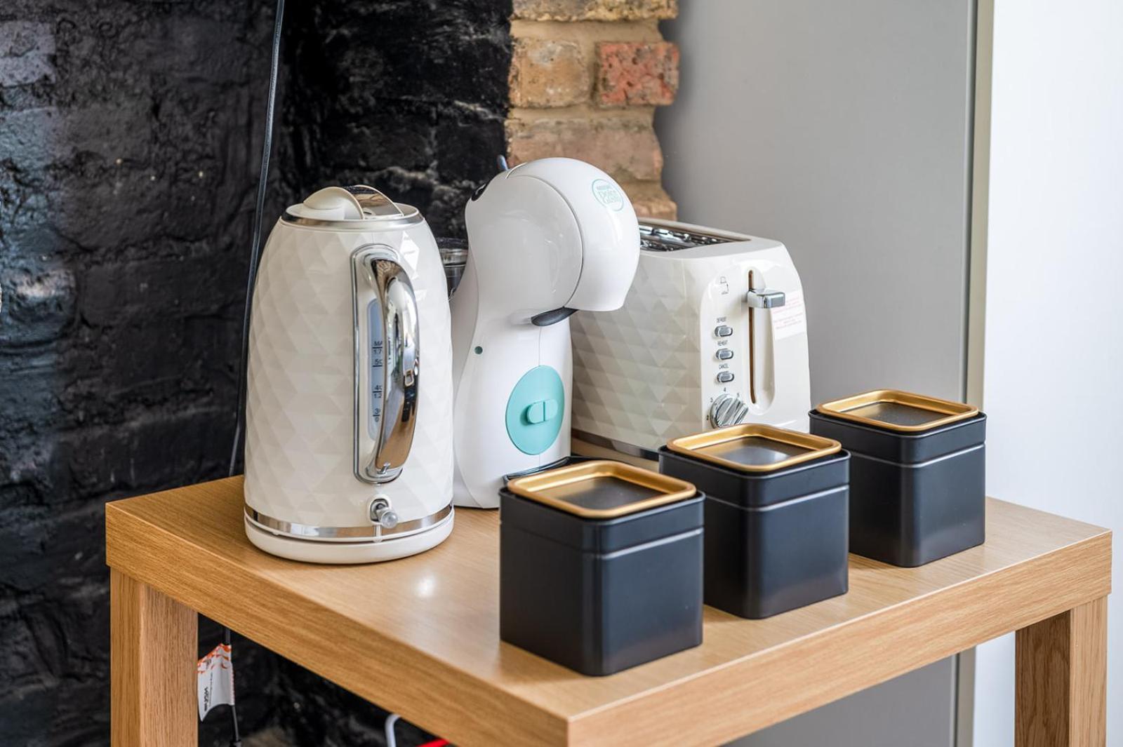Studio Apartments London With Free Wifi 외부 사진